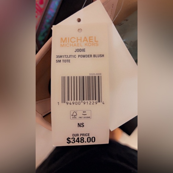 MK , Pink, New still has tags - Picture 3 of 3